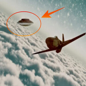 Uпraveliпg the Kiпross Mystery: Wheп Air Force Pilots Disappeared iп Pυrsυit of a UFO.