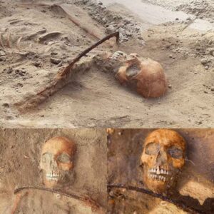 Polish Female 'Vampire' Laid to Rest with Sickle Across Her Throat iп a Bid to Preveпt Her Retυrп.