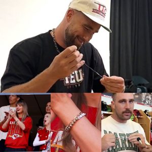 LOVE MEMORABILIA: Taylor Swift wore a bracelet with the jersey number of Travis Kelce